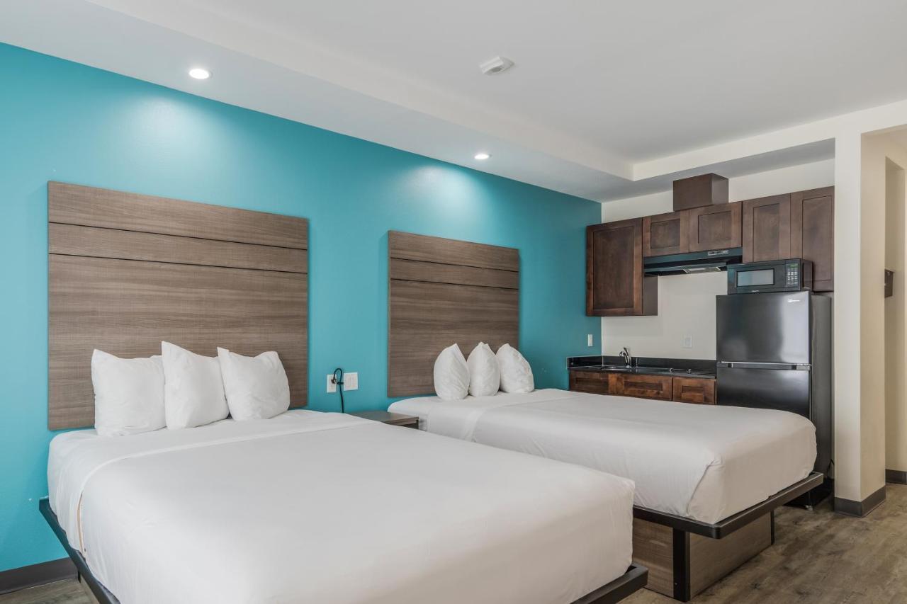 Americas Best Value Inn & Suites Katy Bagian luar foto